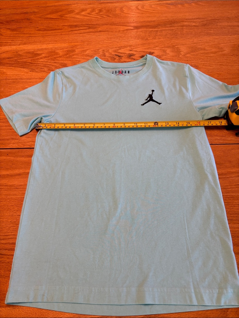Jordan Kids jogger and tee shirt outfit. All are large The joggers are NWT - Picture 11 of 11